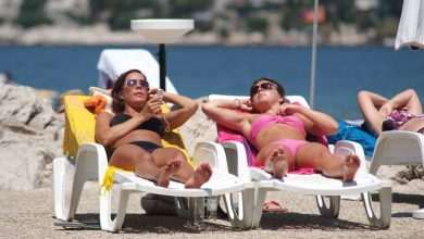 Between 32 and 37 degrees Celsius by Wednesday 13 Heat wave 1