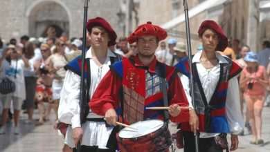Town watch – an attraction in historical nucleus of Dubrovnik