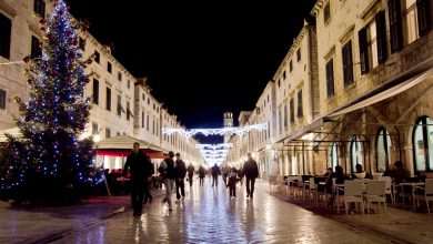 Hostel Rocker taught us what to do with a few days in Dubrovnik 2 Magic lights on Stradun, Dubrovnik