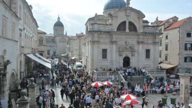 Top 9 things To do in Dubrovnik 18 Dubrovnik Cathedral Procession 12