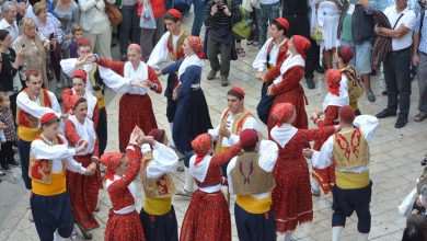 Lindo enters the Guinness World Record 11