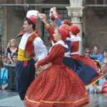 Photo Gallery: Lindo Enters The Guinness World Records On The Stradun! 2 Lindo enters the Guinness World Record 2