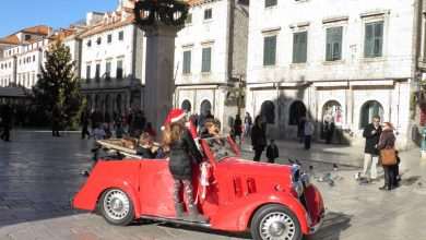 Classic Cars Line The Stradun 39 Classic Cars Stradun 1