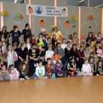 Big dance party for masked children 31