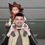 Big dance party for masked children 4