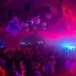 Revelin danced with the German duo Cosmic Gate 16 Cosmic Gate