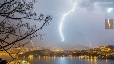 Storm Chasers: Dubrovnik illuminated by a lightning bolt! 16 Storm chasers