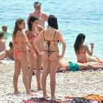 Photo Gallery: Sea invites you to go out and play! 20 Banje beach