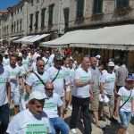 Dubrovnik citizens released flowers into the sea as they pay tribute to the victims of Srebrenica 13 srebrenica mimohod 3