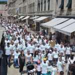 Dubrovnik citizens released flowers into the sea as they pay tribute to the victims of Srebrenica 10 srebrenica mimohod 30