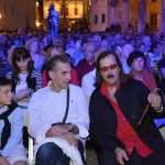 PHOTO / VIDEO Markos performed in front of the Cathedral 4 markos 4