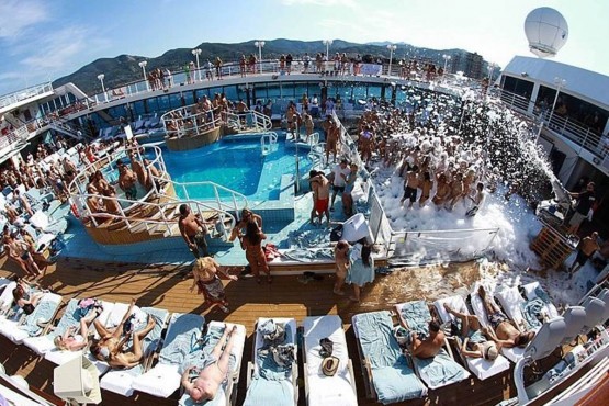 Adults Only Swingers Cruise Ship in Du pic image picture