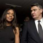 Croatian islands moved to London, on the River Thames 4 JMP thames castle 005