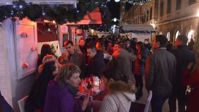 Advent in Dubrovnik: Days of happiness and pure pleasure 1 stradun kucice012