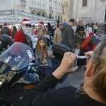 Sansa Clauses on Motorcycles: Brum, vroom, vroom! Ho, ho ho! 12 motomrazovi 25