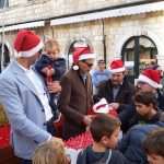 PHOTO: Ho, ho, ho! Santa Claus came to Stradun! 2 stradun-advent-santa