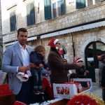 PHOTO: Ho, ho, ho! Santa Claus came to Stradun! 10 stradun-advent-santa