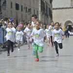 Video/Photo: Children Ran a Small Marathon and Thrilled the Audience 44 du motion050