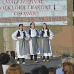 Folklore Dances are Quite Popular Again: Pupils Showed What Love for Heritage Really is! 3 Folklore and Tradition on Osojnik 41