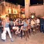 Night djir and English Soccer fans 10