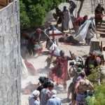 Photo Gallery: Feel, Taste, Smell & Just Enjoy British Way of Life! 23 knightfall film set battle 6