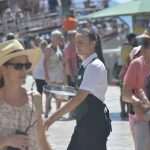 Hottest Photo Gallery in Town: A Day with Spider-Man, Selfie Sticks and Improvised Hats 12 spica konobar036