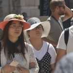 Hottest Photo Gallery in Town: A Day with Spider-Man, Selfie Sticks and Improvised Hats 22 spica023