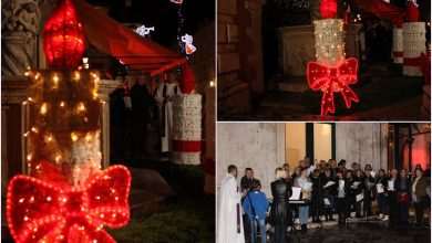 Photo Gallery: Candle Light for the First Sunday of Advent 9 Candles Advent