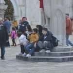 A Perfect Time to Enjoy Winter, Traditional Music and Colorful Stradun 27 Sunday Advent 27