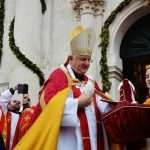 Photo Gallery: White Doves, Traditional Costumes, People Honoring Our Patron, St. Blaise 1 Kandelora 1045 1