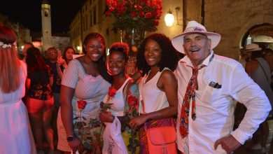 Photo Gallery: Thousand (and One) Roses On Stradun 5 Roses For Dubrovnik 14