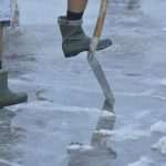 Video and Photo Gallery: We Spent a Day in a Saltern Ston Picking Up 'Fleur de Sel'... 12 Salt Collecting Ston 10