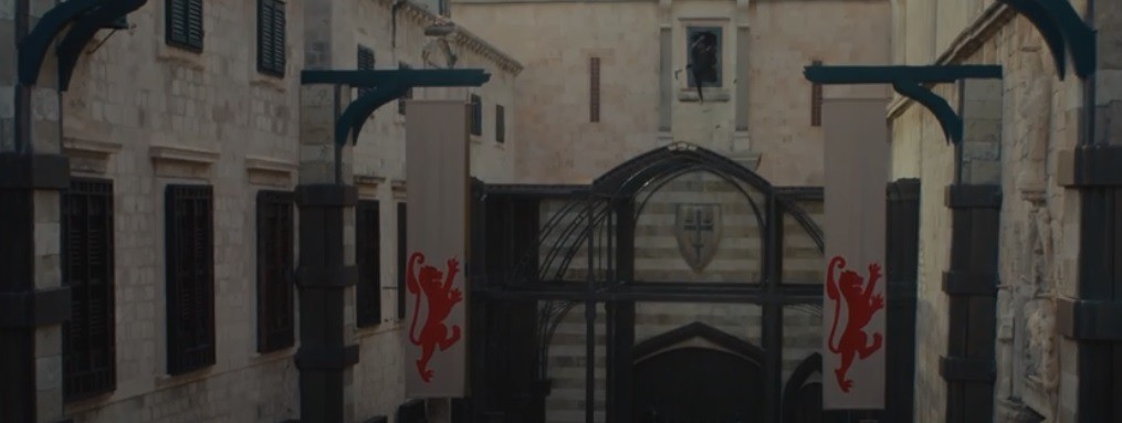 Video & Some Photos: Teaser Trailer For Robin Hood: Origins is Out! 3 Robin Hood: Origins