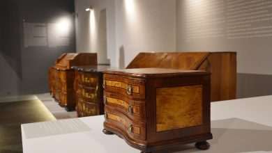A Must-See Exhibition: Dressers Through Centuries 6 Dressers Through Centuries 16