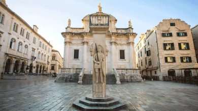 The Central Annual Exhibition of Dubrovnik Museums is Dedicated to Orlando 17 Orlandos Year 3