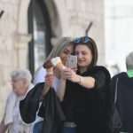 Photo Gallery: Sunbathing on the Last Day of March 14 Sunbathing 14