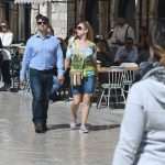 Photo Gallery: Sunbathing on the Last Day of March 21 Sunbathing 21