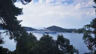 Roman Abramovich Sails the Eclipse Into Sobra Port 3 Eclipse