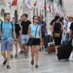 Old Town Exudes Splendid Summer Vibes 8 Stradun đir