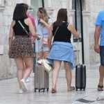 Old Town Exudes Splendid Summer Vibes 25 Stradun đir