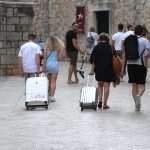 Old Town Exudes Splendid Summer Vibes 24 Stradun đir