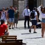 Not Even the Boiling Weather Stopped the Everyday Stradun Mingling 19 dir 18