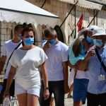 Not Even the Boiling Weather Stopped the Everyday Stradun Mingling 3 dir 2