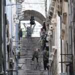 Blockbuster Assembled on Dubrovnik Streets: The Shooting of ‘Oslo’ Has Officially Begun 24 HBO "Oslo"