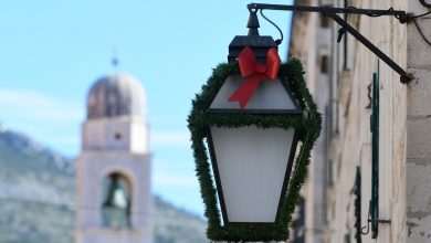 Counting the Days ‘Till Christmas: City is Slowly Taking On a Festive Look 6 Dubrovnik Christmas decorations