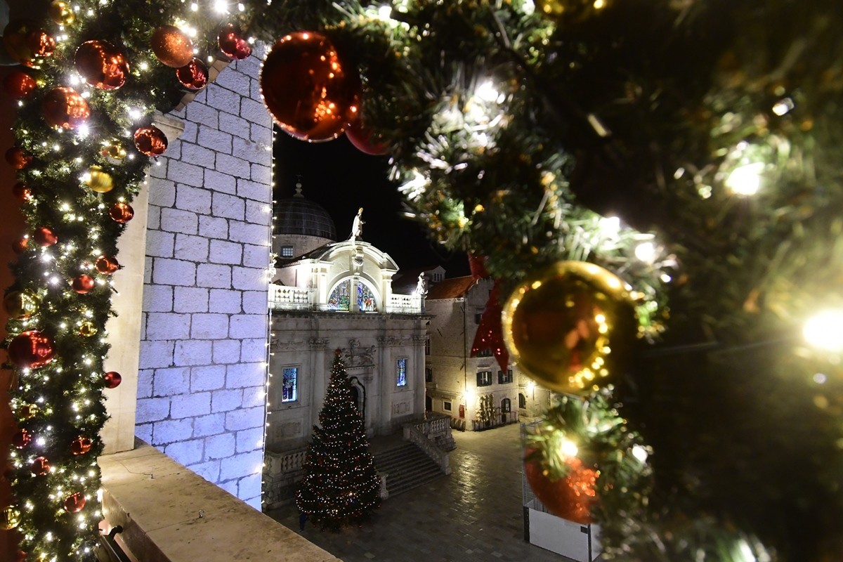 Christmas Decorations in Dubrovnik