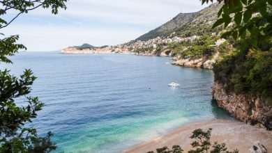Discover Dubrovnik's Stunning Beaches: Lonely Planet's Top Picks 17 Sveti_Jakov_Beach