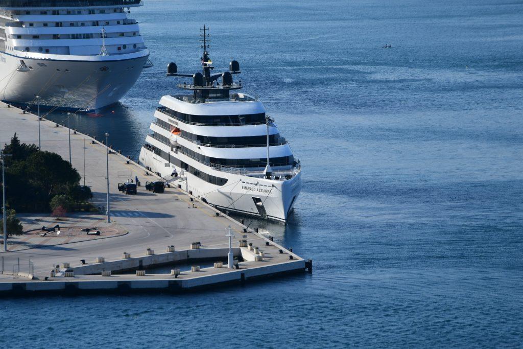 Emerald Azzurra: The Luxury Cruiser With Croatian Signature - Just Dubrovnik