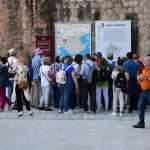 Tourists From Cruisers 13