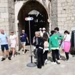 Tourists From Cruisers 2